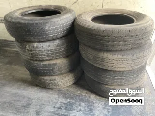  2 8اطارات مستخدمة بريدجستون الحجم 195R15C
