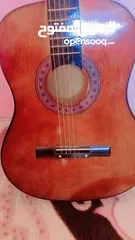  6 جيتار تعليمي مع ريشه