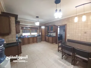  23 شقة طابقية مفروشة للايجار اربع غرف نوم في الرابية 350 متر