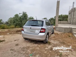  1 سكودا فابيا
