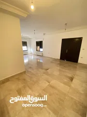  4 شقة مميزة - خلدا - 4نوم 1ماستر - 225م - ارضية - قرب الخدمات العامة