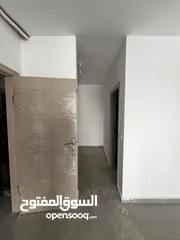  13 شقة للبيع بضاحية الريحان