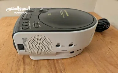  6 Digital Clock Radios with CD Player  راديو مع ساعه ديجتال رقم كبير وواضح  مع منبه و مشغل اسطوانات CD