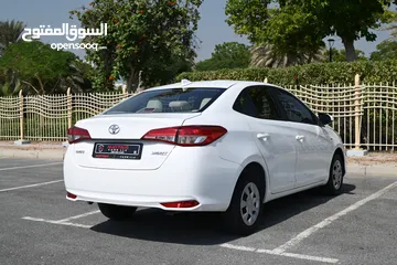  6 FREE INSURANCE+REGISTRATION+INSPECTION - TOYOTA YARIS SE 2022 -  FIRST OWNER - GCC SPECS