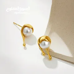  22 اقراط أذن مطلية ذهب