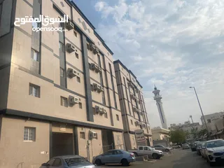  24 شقة غرفتين وصاله بشارع فلسطين خلف بندة بجوار مسجد بلال