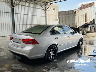  5 كيا لوتيز2009