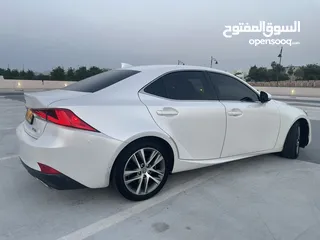  3 Lexus IS 300 2018 لكزس اي اس نظيفة جداً