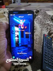  1 سامونج j8 بلاص للبيع جهاز الله يبارك.... شقه خغبف مش واضح كل شي شغال في هاتف