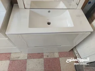  9 مغاسل مع مراية