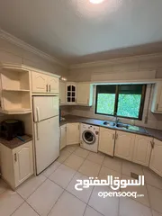  20 شقة مميزة  للبيع في الرابية بسعر لقطه