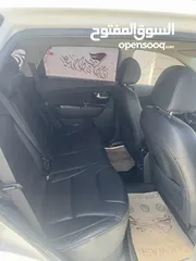  9 للبيع  Kia nero ev 2021  السيارة فل كامل مع فتحة ..............................