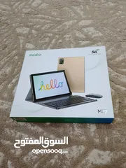  1 ايباد بس محروقه شاشته وكاله مع كرتونته بكل اغراض مكيسه له عندي اسبوع