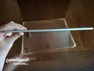  4 ايباد برو 2021 مع قلم للبيع