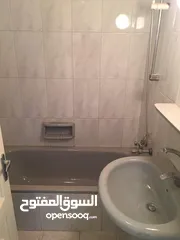  11 شقة في ضاحية الرشيد للايجار - غرفتين غير مفروشة