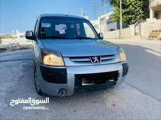  4 Peugeot Partner