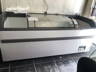  2 عده محل مجمدات ومواد تموينيه