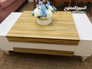  1 طاولة وسط و طربيزا عدد 3