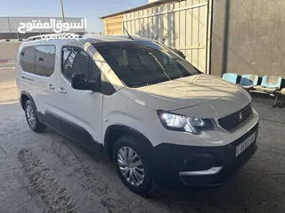  7 بيجو ريفتو 2022