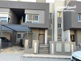  1 Townhouse middle for sale
