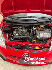  13 تويوتا بريوس موديل 2014 لون مميز شبه وكالة للبيع