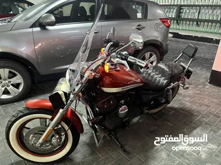  2 Harley Davidson Sporster XL1200C Custom