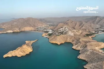  9 STUNNING 3+1 BEDROOM APARTMENT IN MUSCAT BAY/ غرفة ب3 غرف مع غرفة خادمة في خليج مسقط