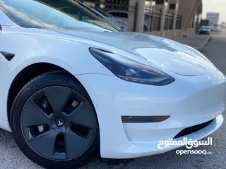  25 Tesla Model 3 Standerd Plus 2021