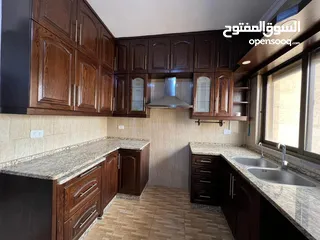  13 شقة مميزة للبيع في منطقة ابو نصير حي الضياء مع اطلاله مميزة و غير مسكونه