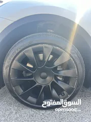  3 Tesla ModelY longrange 2023