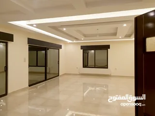  3 شقة 550م مع رووف طابقية مطلة للبيع في ضاحية الامير راشد