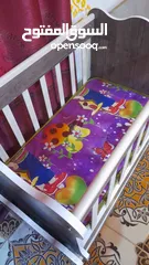  1 سرير اطفال للبيع اقره الوصف