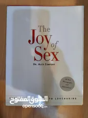  22 كتب متنوعة  باللغة العربية و الانكليزية