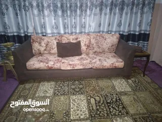  1 كنب مستعمل بحالة جيدة