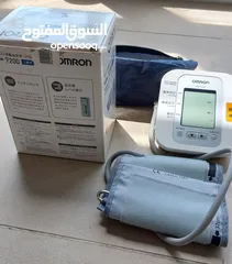  2 Omron Blood Pressure Monitor for Sale HEM-7200