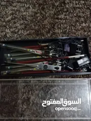  11 اكسسوارات كوابل اجهزه طبية ولمبات بأسعار حرق جميع المعروض جديد والاسعار عند الاتصال ورح تكون راضي