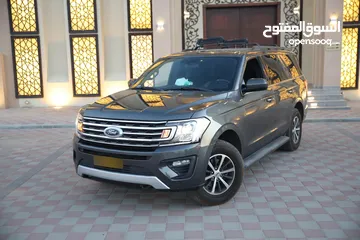  1 Ford Expedition XLT  وارد بحادث لا يذكر / فورويل