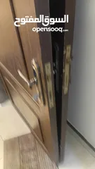  2 بواب خشب سويد مستعمل للبيع