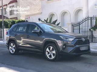  5 تويوتا راف فور XLE  2020 للبيع