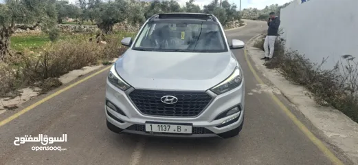  3 جيب هواندي توسان موديل 2016-ماتور 2000ديزل فل فل اضافات مع فتحة سقف بنوراما الجيب فحص شركة ونخب