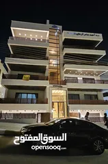  1 شقه مميزه للبيع طابق اول بسعر مغري من المالك مباشره