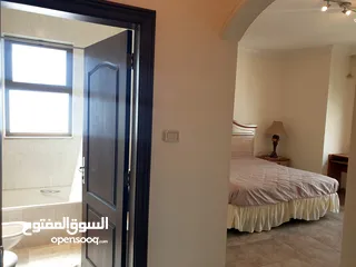  12 شقة مفروشة فخمة للإيجار 220 متر في ارقى مناطق جبل عمان