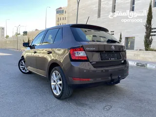  4 سكودا فابيا 2020 ترخيص 2019 اوتوماتيك للبيع