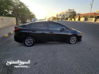  16 Toyota Prius 2022 limited- أعلى صنف بحالة ممتازة