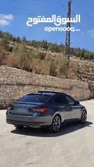  7 سوبيرب سبورت لاين بلاك اديشن