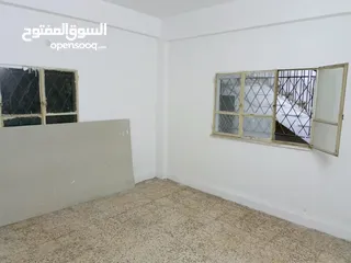  8 بيت . شقه  منزل  لايجار _الزرقاء _وادي الحجر _خلف مسجد اصحاب الرسول_________