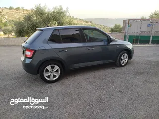  7 سكودا فابيا 2018 للبيع