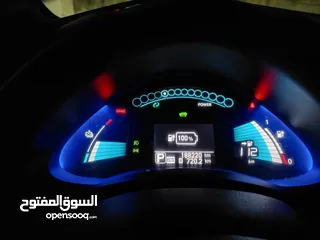  26 نيسان ليف SL Premium 2015 بحاله ممتازه