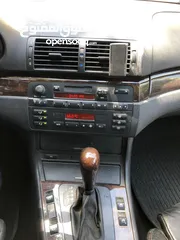  24 بي ام دبليو BMW موديل 2000  e46