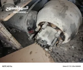  1 قطع مرسيدس